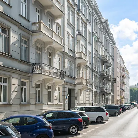 La Perle French-style In The Heart Of Warsaw, Wine & Breakfast & Premium Service Appartement