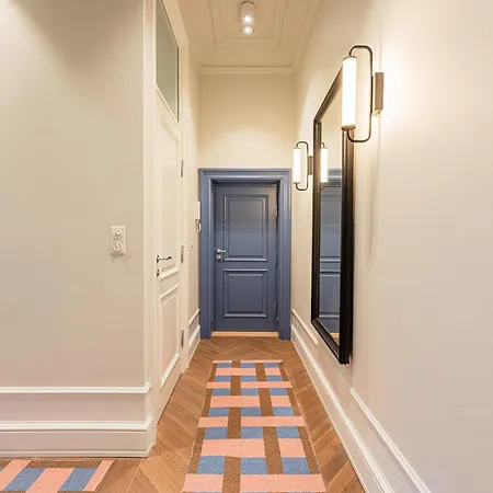 La Perle French-style In The Heart Of Warsaw, Wine & Breakfast & Premium Service Appartement *