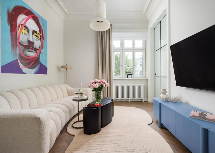 Apartment La Perle French-style In The Heart Of Warsaw, Wine & Breakfast & Premium Service Warsaw