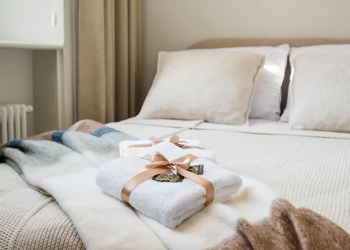 Apartment La Perle French-style In The Heart Of Warsaw, Wine & Breakfast & Premium Service