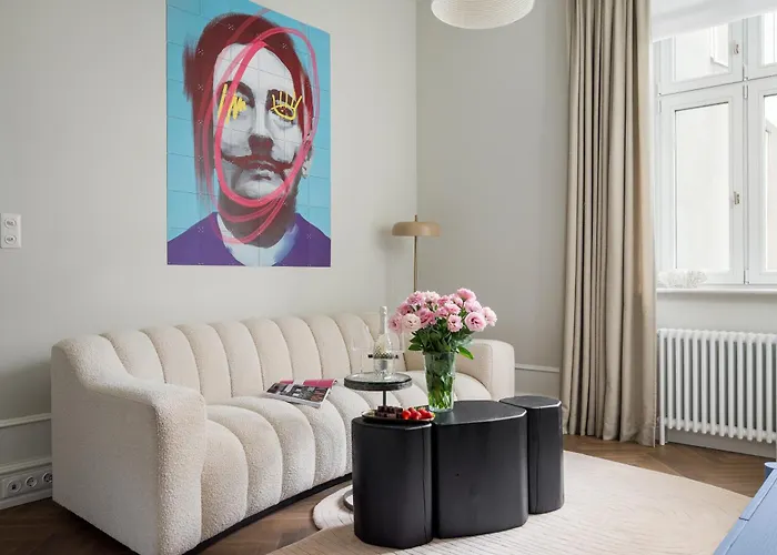 Apartment La Perle French-style In The Heart Of Warsaw, Wine & Breakfast & Premium Service *