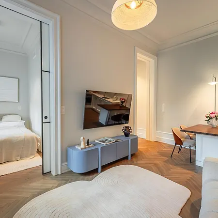 La Perle French-style In The Heart Of Warsaw, Wine & Breakfast & Premium Service Διαμέρισμα